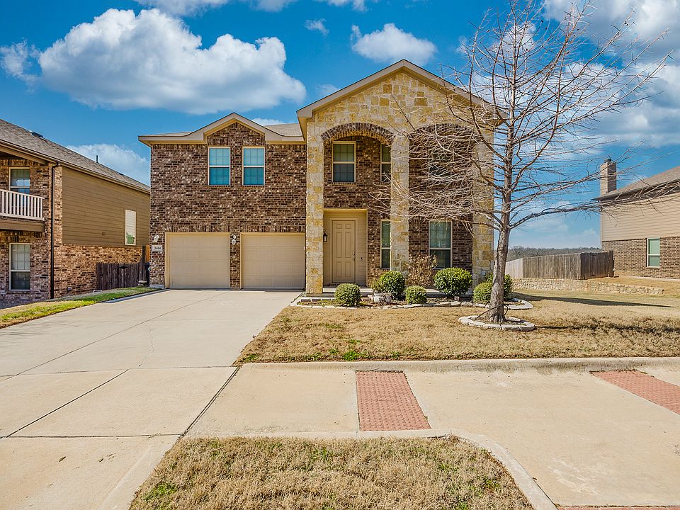 1st image of 3404 Oceanview Dr