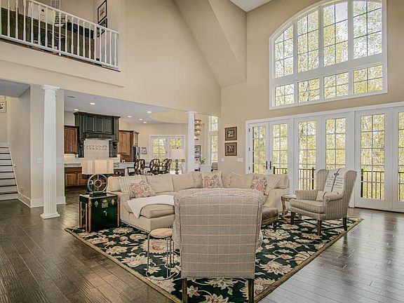 4th image of 507 Kitty Hawk Ln