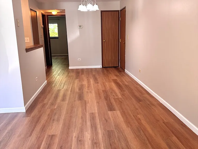 2264 Abbeywood Dr #1 — Photo 3