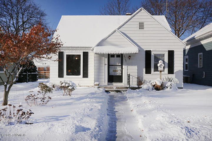 1st image of 2565 Belfast Ave SE
