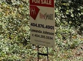346 Kenilworth Cir, Stone Mountain, GA 30083