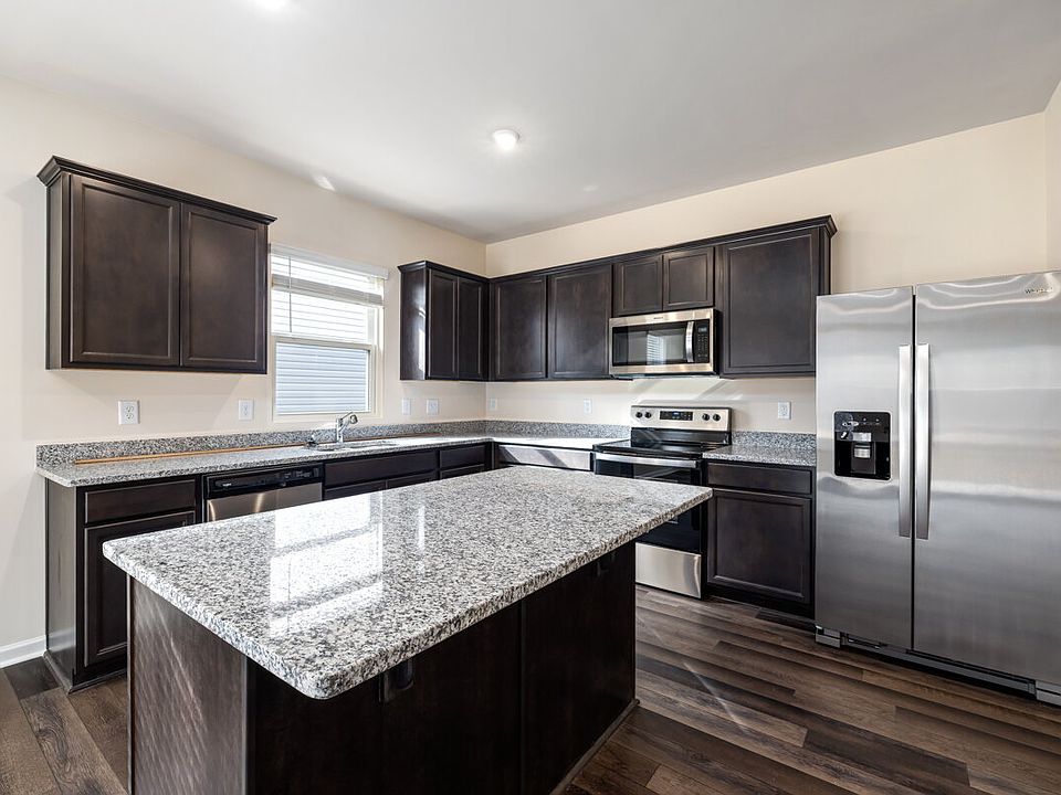 1st image of 1508 Garden Passage Dr