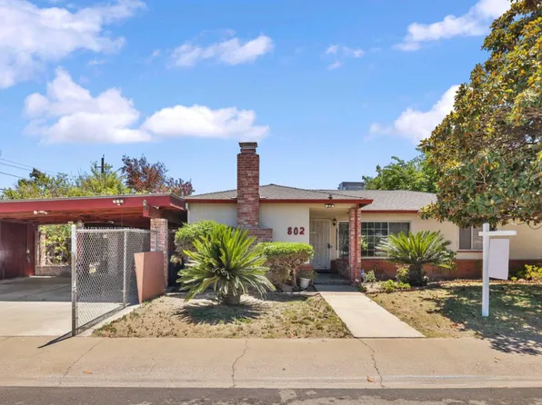 802 Pine St, Manteca, CA 95336