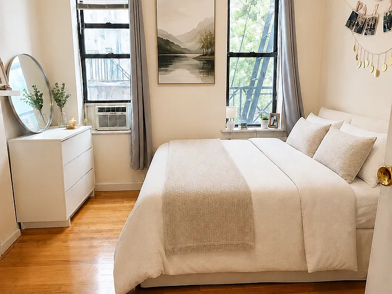 506 9th Ave #2R — Photo 3