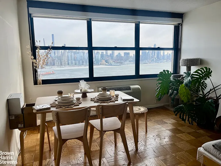 7002 Kennedy Blvd E #26F — Photo 3