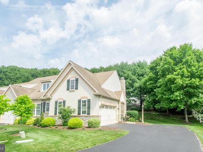 1044 Aris Pear Way, Downingtown, PA, 19335