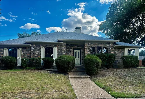 1412 Brookside Dr Photo 1