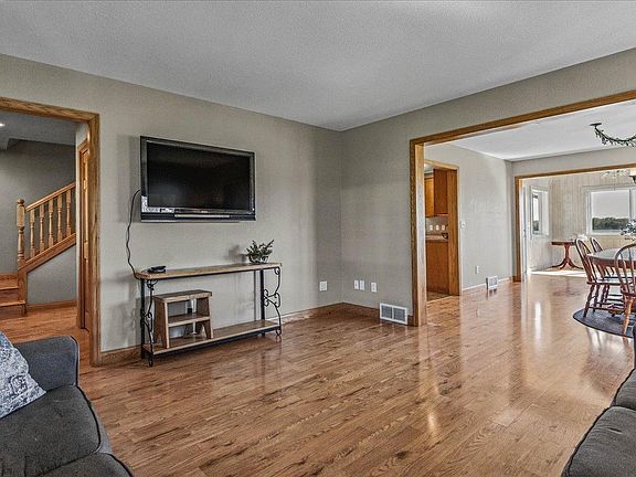 5th image of 3741 Ranchero Rd