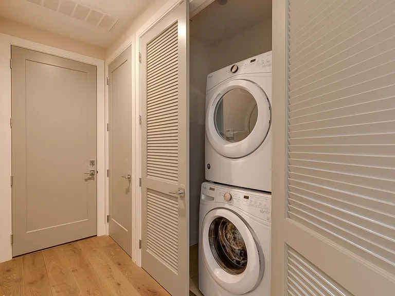 7 Baker Ct #2 — Photo 13