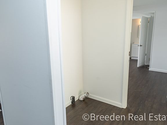 4th image of 4295 Ken Dar Ln