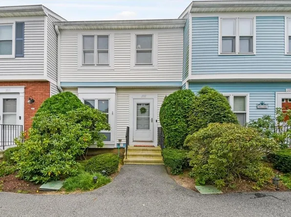 302 Williamsburg Drive, Mahopac, NY 10541