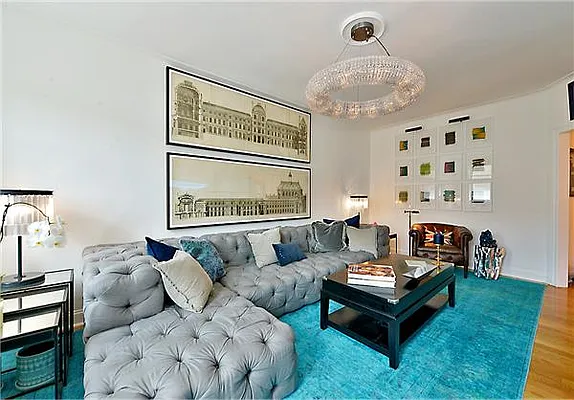 Sold by Bank Neary | media 2