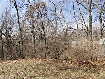 4th image of 5912 NW Westwood Ln