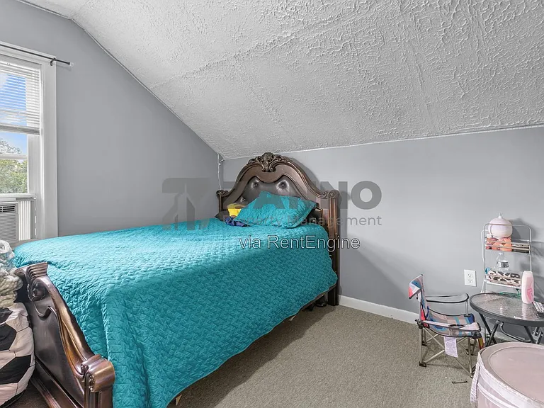 121 Farmington Ave #3 — Photo 15