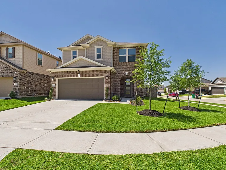 15643 Fellswood Dr — Photo 4
