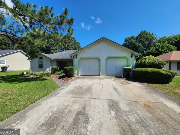 307 Northlake Dr, Warner Robins, GA 31093