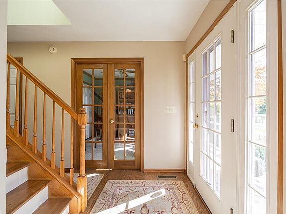 4th image of 34362 Summer Hill Dr