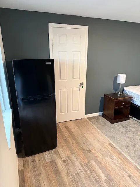 1 bed, 400 sqft, $600 — Photo 2