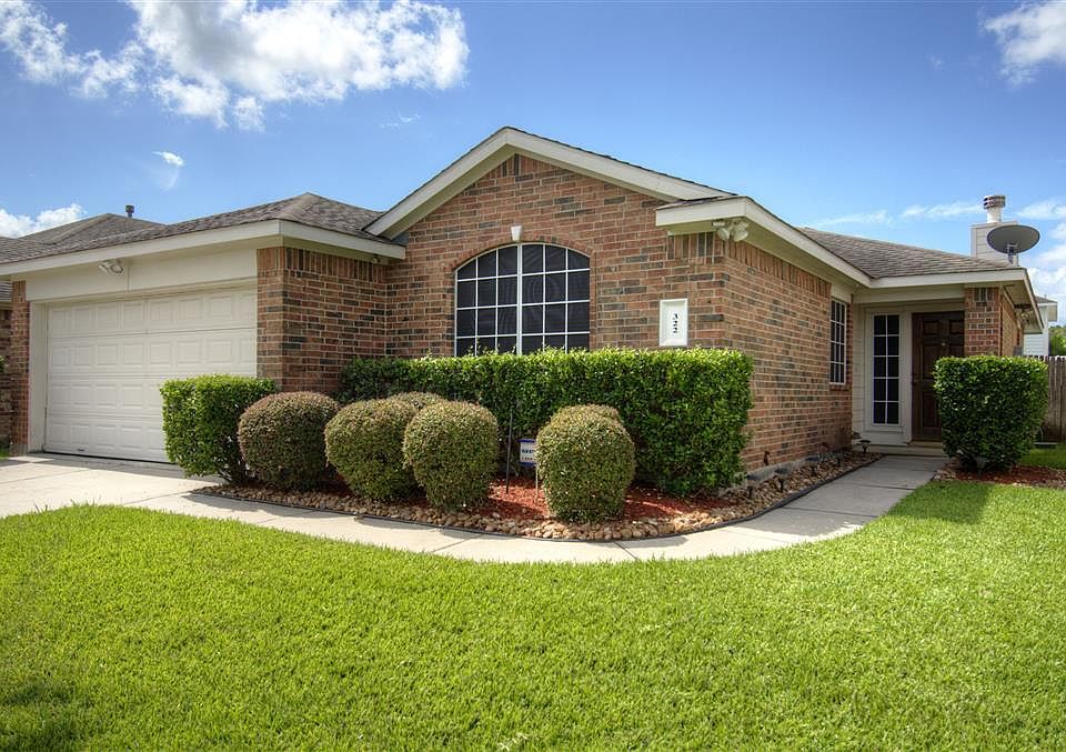 1st image of 322 Brushy Glen Dr