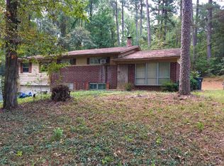12623 Heinke Rd, Little Rock, AR 72103