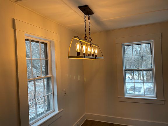 3rd image of 183 Washington St #A
