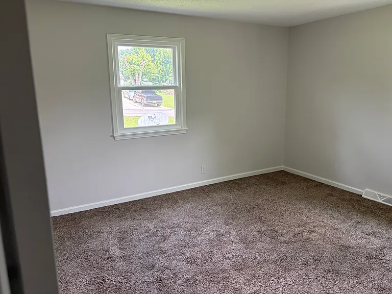 328 Lookout Dr — Photo 22