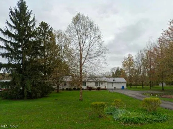 11917 Bean Rd, Chardon, OH 44024
