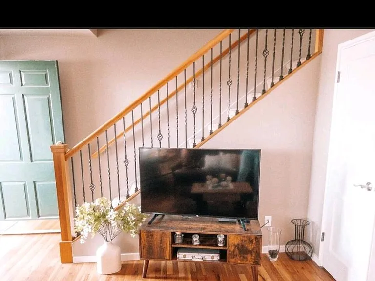 3507 Hynds Blvd — Photo 3