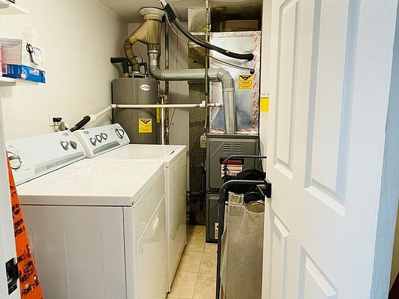 5th image of 2223 Windsor Ln