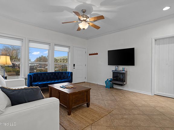 5th image of 548 W Beach Blvd APT 144