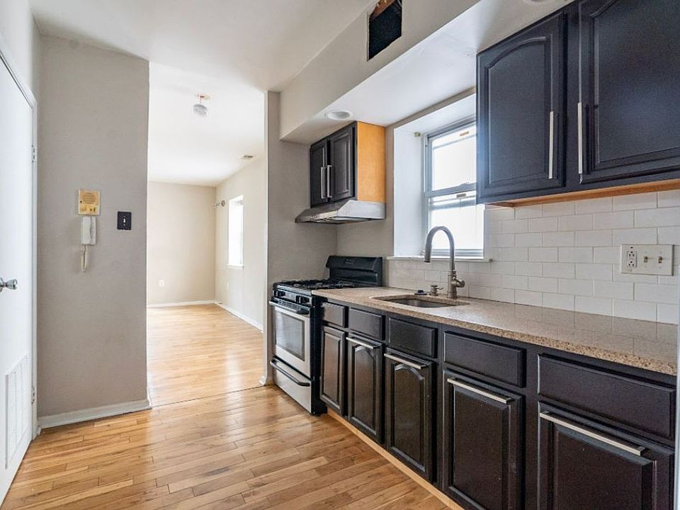 1st image of 1619 Mount Vernon St #622/2