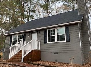 105 Falling Creek Ct, Garner, NC 27529