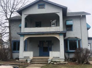 116 E Jefferson St, Burlington, WI 53105
