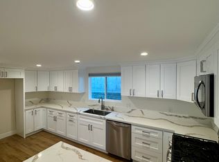 375 W Wilson Ave #A, Glendale, CA 91203