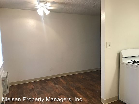 2nd image of 607 Glide Ave APT 19