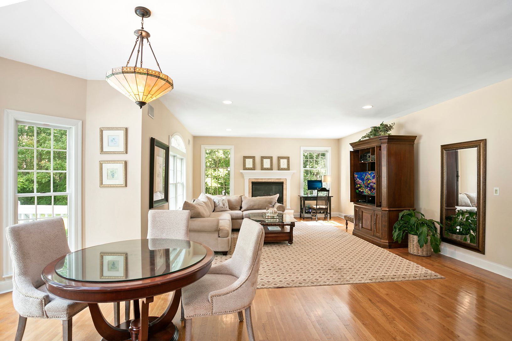  Informal Dining with walk out to patio