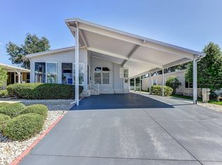 300 Waterford Hts, Debary, FL 32713