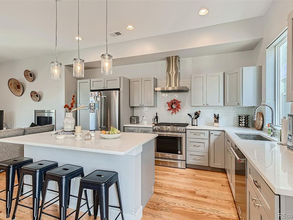 Open concept kitchen and living space