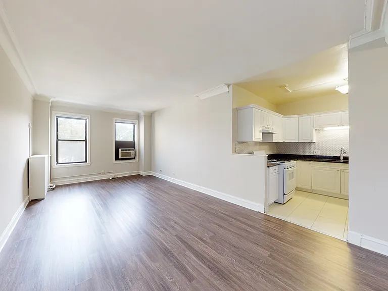 Dining/Living room