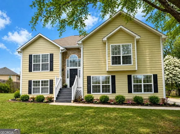 4022 Harvest Ridge Dr, Douglasville, GA 30135