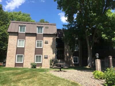 4207 Lakeside Ave N APT 236, Brooklyn Center, MN, 55429