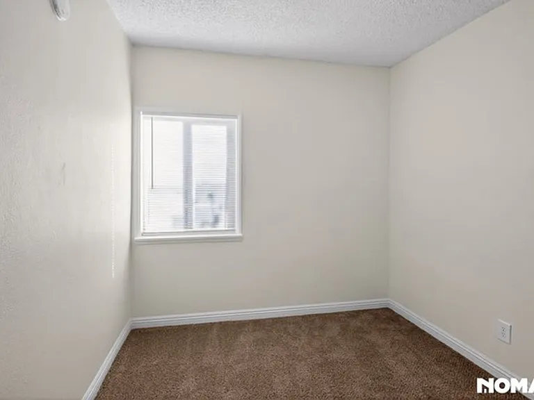 2515 E Madison St #2517 — Photo 12