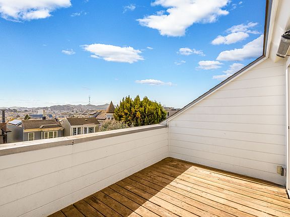 4th image of 2528 Washington St APT 7