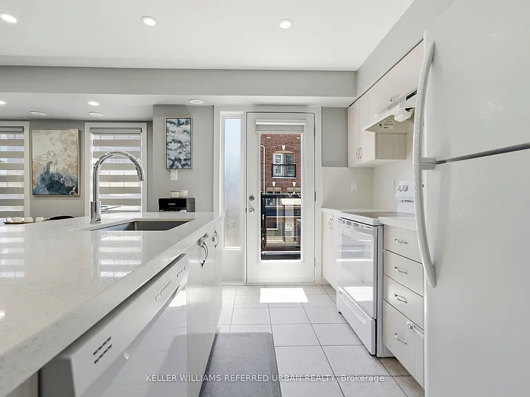 2355 Sheppard Ave W #235 — Photo 11
