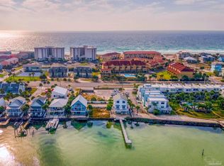 1581 Bulevar Menor, Pensacola Beach, FL 32561