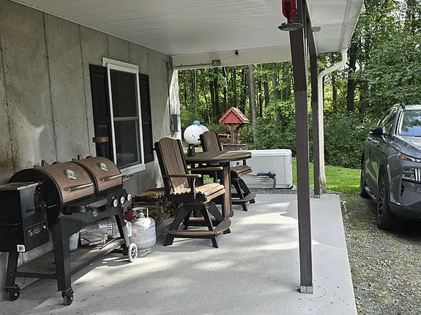 4098 E Waneta Lake Rd, Dundee, NY 14837