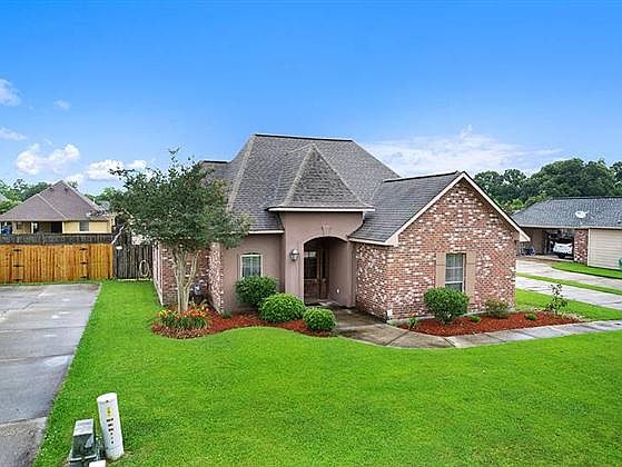1st image of 39054 S Angelle Ct