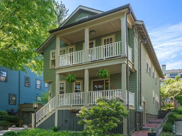 5 Appleton Rd, Cambridge, MA 02138