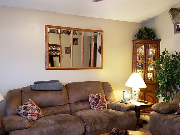 2nd image of 4214 Hillside Dr