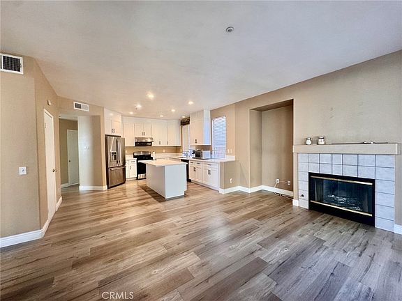 5th image of 14880 Southend St
